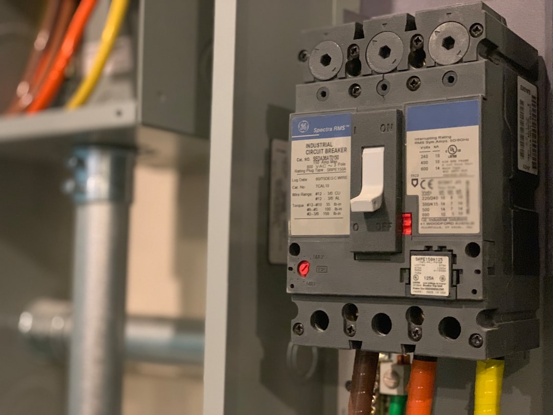 Time-of-Use Rates: The One Scenario Where Batteries Pay Off - Deep Dive Analysis